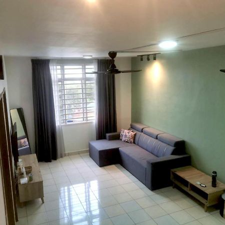 Putatan Platinum Apartment With Pool Kota Kinabalu Luaran gambar